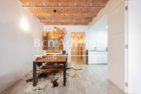 2 bedrooms apartment for sale in Eixample, Barcelona, Catalonia, Spain № 2909 - photo 6