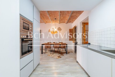 2 bedrooms apartment for sale in Eixample, Barcelona, Catalonia, Spain № 2909 - photo 9