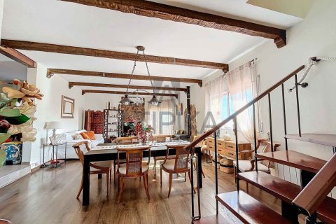 Сasa de 3 dormitorios en venta en Olivella, Barcelona, Cataluña, Spain № 2367 - foto 21