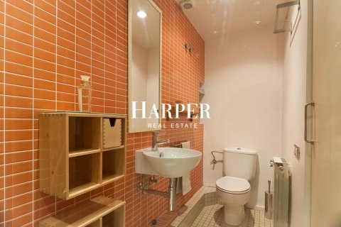 2 chambres apartment à vendre à Ciutat Vella, Barcelona, Catalonia, Spain № 2370 - photo 18