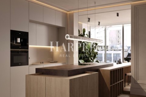4 bedrooms apartment for sale in Barcelona, Catalonia, Spain № 2368 - photo 20