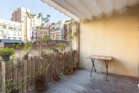 2 bedrooms apartment for sale in Barcelona, Catalonia, Spain № 5244 - photo 11