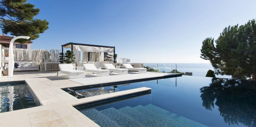 5 bedrooms house for sale in Platja D'aro, Girona, Catalonia, Spain № 5241