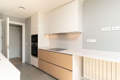 3 bedrooms apartment for sale in Badalona, Barcelona, Catalonia, Spain № 5239 - photo 5