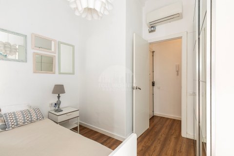 2 bedrooms apartment for sale in Ciutat Vella, Barcelona, Catalonia, Spain № 2779 - photo 19