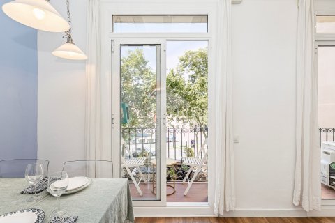 2 bedrooms apartment for sale in Ciutat Vella, Barcelona, Catalonia, Spain № 2779 - photo 5