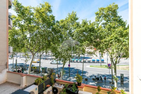 2 bedrooms apartment for sale in Ciutat Vella, Barcelona, Catalonia, Spain № 2779 - photo 6