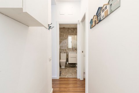 2 bedrooms apartment for sale in Ciutat Vella, Barcelona, Catalonia, Spain № 2779 - photo 21