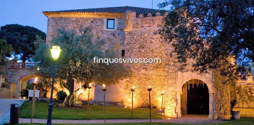 11 bedrooms house for sale in Sant Vicenc De Montalt, Barcelona, Catalonia, Spain № 2774