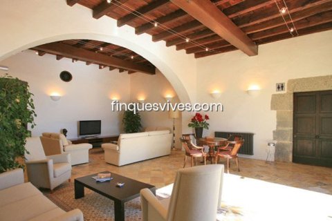 11 bedrooms house for sale in Sant Vicenc De Montalt, Barcelona, Catalonia, Spain № 2774 - photo 22
