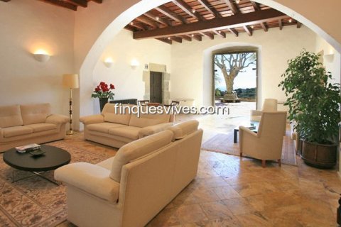 11 bedrooms house for sale in Sant Vicenc De Montalt, Barcelona, Catalonia, Spain № 2774 - photo 21