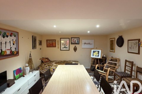 Купить коммерческую недвижимость в Барселона, Испания 168м², № 8338 - фото 19