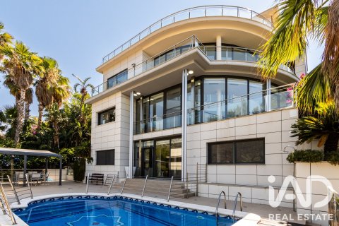 7 bedrooms house for sale in Sitges, Barcelona, Catalonia, Spain № 8340 - photo 2