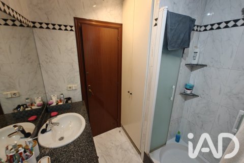 4 bedrooms apartment for sale in Barcelona, Catalonia, Spain № 8342 - photo 23