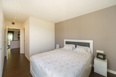 Сasa de 4 dormitorios en venta en Teia, Barcelona, Cataluña, Spain № 7193 - foto 5