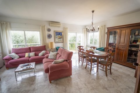 4 bedrooms house for sale in Coma-Ruga, Tarragona, Catalonia, Spain № 1321 - photo 11