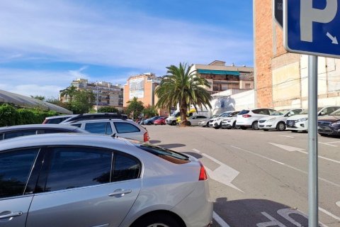 land plot for sale in Esplugues de Llobregat, Barcelona, Catalonia, Spain № 7026 - photo 4