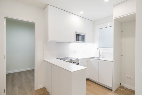 3 bedrooms apartment for sale in Barcelona, Catalonia, Spain № 3644 - photo 10