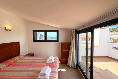 3 bedrooms apartment for sale in Tamariu, Girona, Catalonia, Spain № 3639 - photo 9