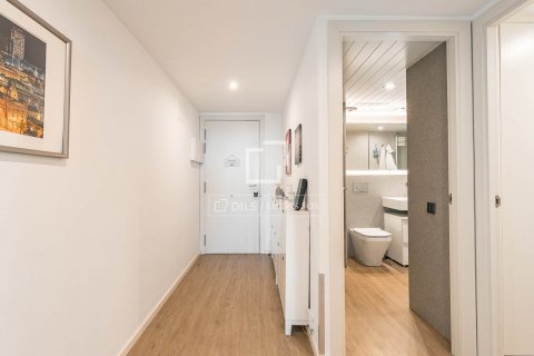 2 chambres apartment à vendre à Barcelona, Catalonia, Spain № 8855 - photo 17