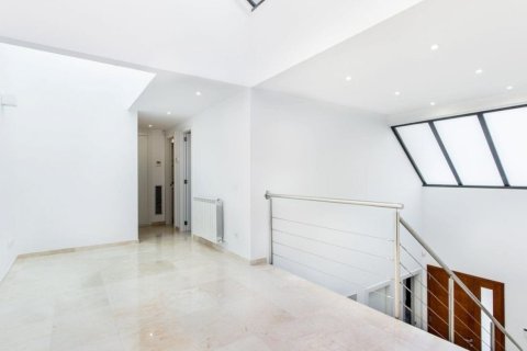 Купить дом в Гава, Испания с 7 комнат, 400м², № 1311 - фото 27