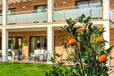 Купить дом в Гава, Испания с 7 комнат, 400м², № 1311 - фото 3