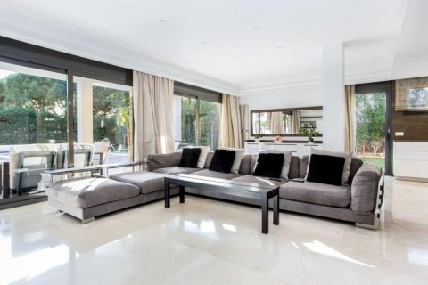 Купить дом в Гава, Испания с 7 комнат, 400м², № 1311 - фото 5