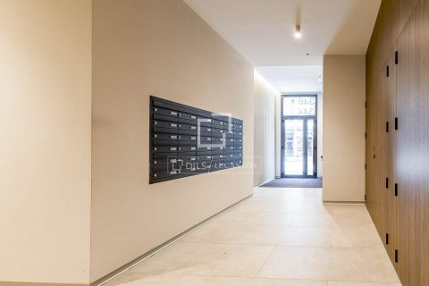 Apartamento de 3 dormitorios en venta en Barcelona, Cataluña, Spain № 4399 - foto 28