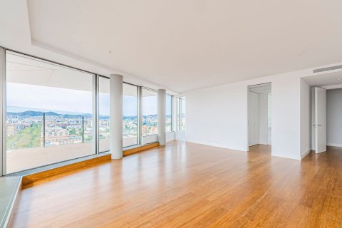 4 bedrooms apartment for sale in Barcelona, Catalonia, Spain № 3596 - photo 6
