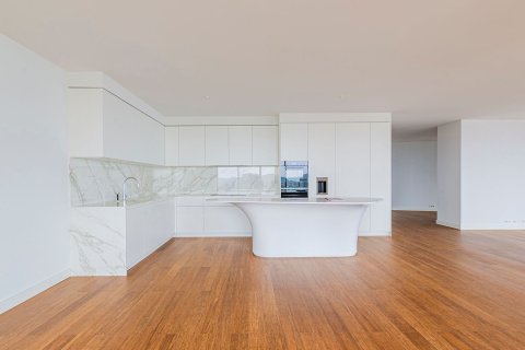 4 bedrooms apartment for sale in Barcelona, Catalonia, Spain № 3596 - photo 18