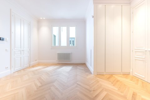 2 bedrooms apartment for sale in Barcelona, Catalonia, Spain № 3594 - photo 8