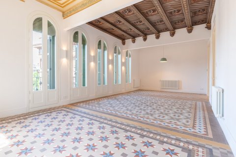 2 bedrooms apartment for sale in Barcelona, Catalonia, Spain № 3594 - photo 27