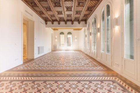 2 bedrooms apartment for sale in Barcelona, Catalonia, Spain № 3594 - photo 25