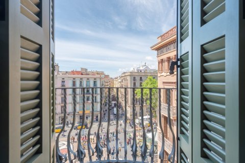 2 bedrooms apartment for sale in Barcelona, Catalonia, Spain № 3594 - photo 18