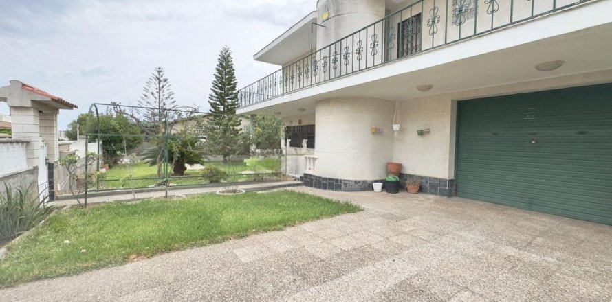 4 bedrooms house for sale in Coma-Ruga, Tarragona, Catalonia, Spain № 6795