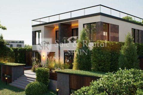 3 bedrooms house for sale in Lloret de Mar, Girona, Catalonia, Spain № 6789 - photo 20
