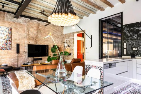 2 bedrooms apartment for sale in Barcelona, Catalonia, Spain № 4507 - photo 3