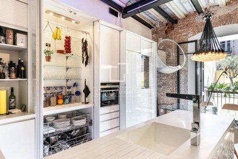 2 bedrooms apartment for sale in Barcelona, Catalonia, Spain № 4507 - photo 6