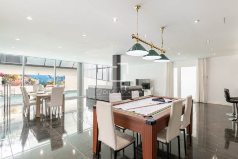 7 bedrooms villa for rent in Castelldefels, Barcelona, Catalonia, Spain № 4508 - photo 28