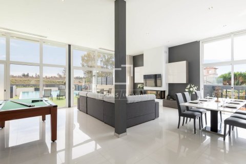 7 bedrooms villa for rent in Castelldefels, Barcelona, Catalonia, Spain № 4508 - photo 13