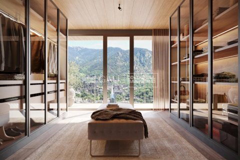 4 bedrooms duplex for sale in Principado De Andorra (Ninguna Poblacion Tiene C.P.), Lleida, Catalonia, Spain № 5337 - photo 3