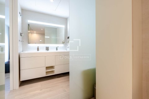 3 bedrooms apartment for sale in Esplugues de Llobregat, Barcelona, Catalonia, Spain № 6590 - photo 23