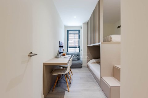 3 bedrooms apartment for sale in Esplugues de Llobregat, Barcelona, Catalonia, Spain № 6590 - photo 26