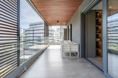 3 bedrooms apartment for sale in Esplugues de Llobregat, Barcelona, Catalonia, Spain № 6590 - photo 2