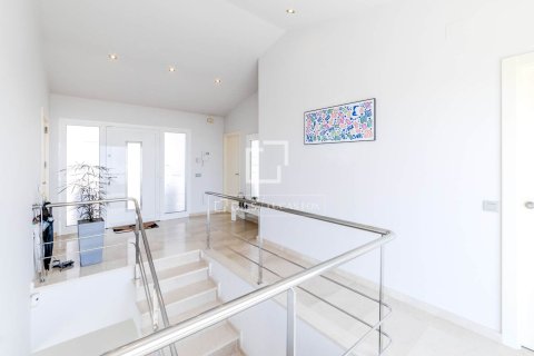 5 bedrooms villa for sale in Sitges, Barcelona, Catalonia, Spain № 6594 - photo 8