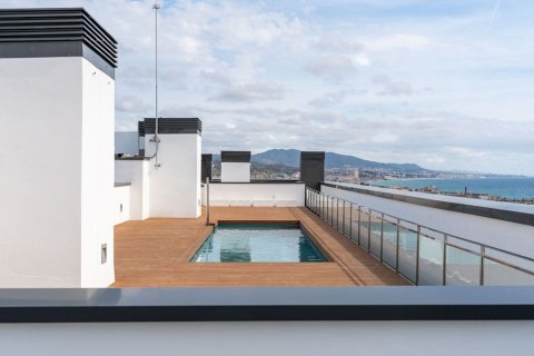 4 bedrooms apartment for sale in Badalona, Barcelona, Catalonia, Spain № 6317 - photo 24