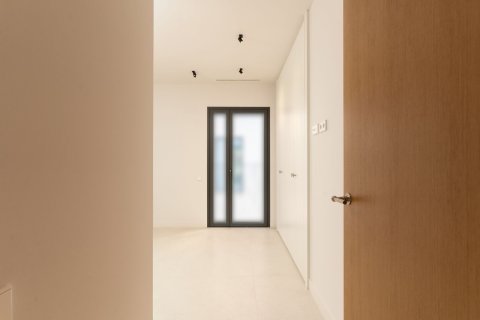 4 bedrooms apartment for sale in Barcelona, Catalonia, Spain № 6321 - photo 19