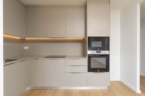 Apartamento de 3 dormitorios en venta en Cataluña, Spain № 6320 - foto 17