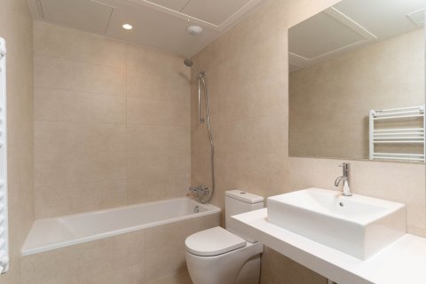 Apartamento de 3 dormitorios en venta en Cataluña, Spain № 6320 - foto 13