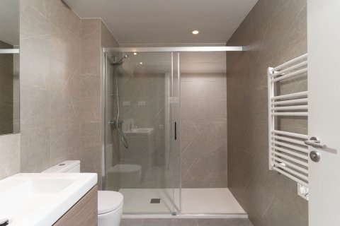 Apartamento de 3 dormitorios en venta en Cataluña, Spain № 6320 - foto 12